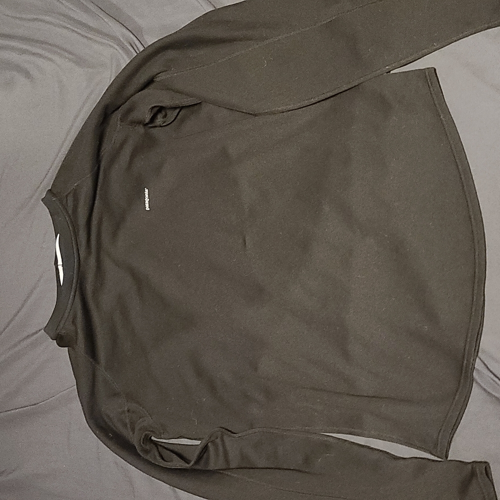 Patagonia long sleeve shirt